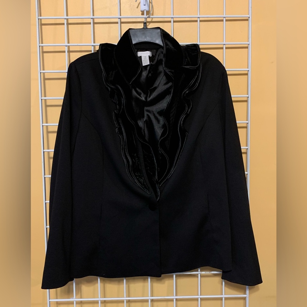 Chico’s 3 XL velvet trimmed black blazer one button polyester lining